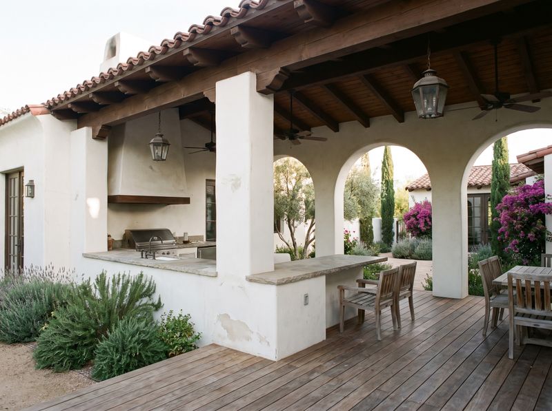 Arched Covered Deck with Outdoor Kitchen