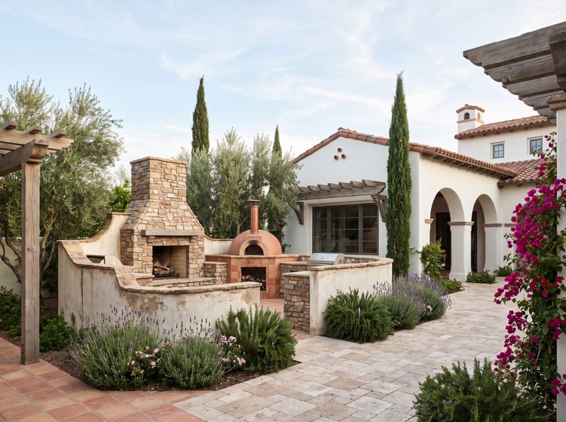 Stucco Kitchen with Fireplace and Pizza Oven