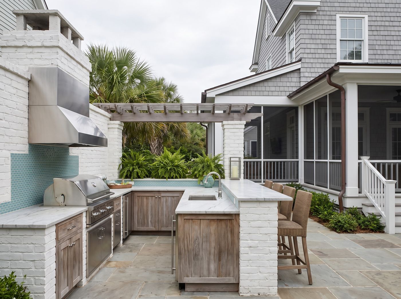 White Brick Outdoor Kitchen with Pergola