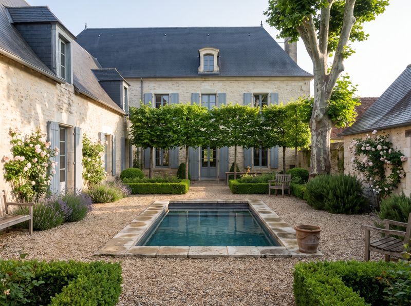Limestone Plunge Pool in Gravel Courtyard